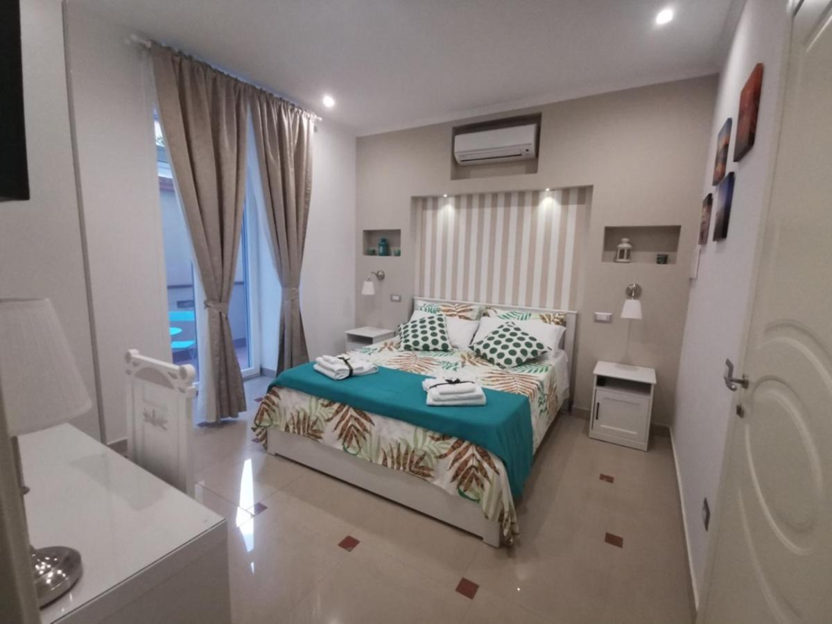 Le Stanze Di Eli E Gio Bed & Breakfast Castellammare di Stabia Exterior foto
