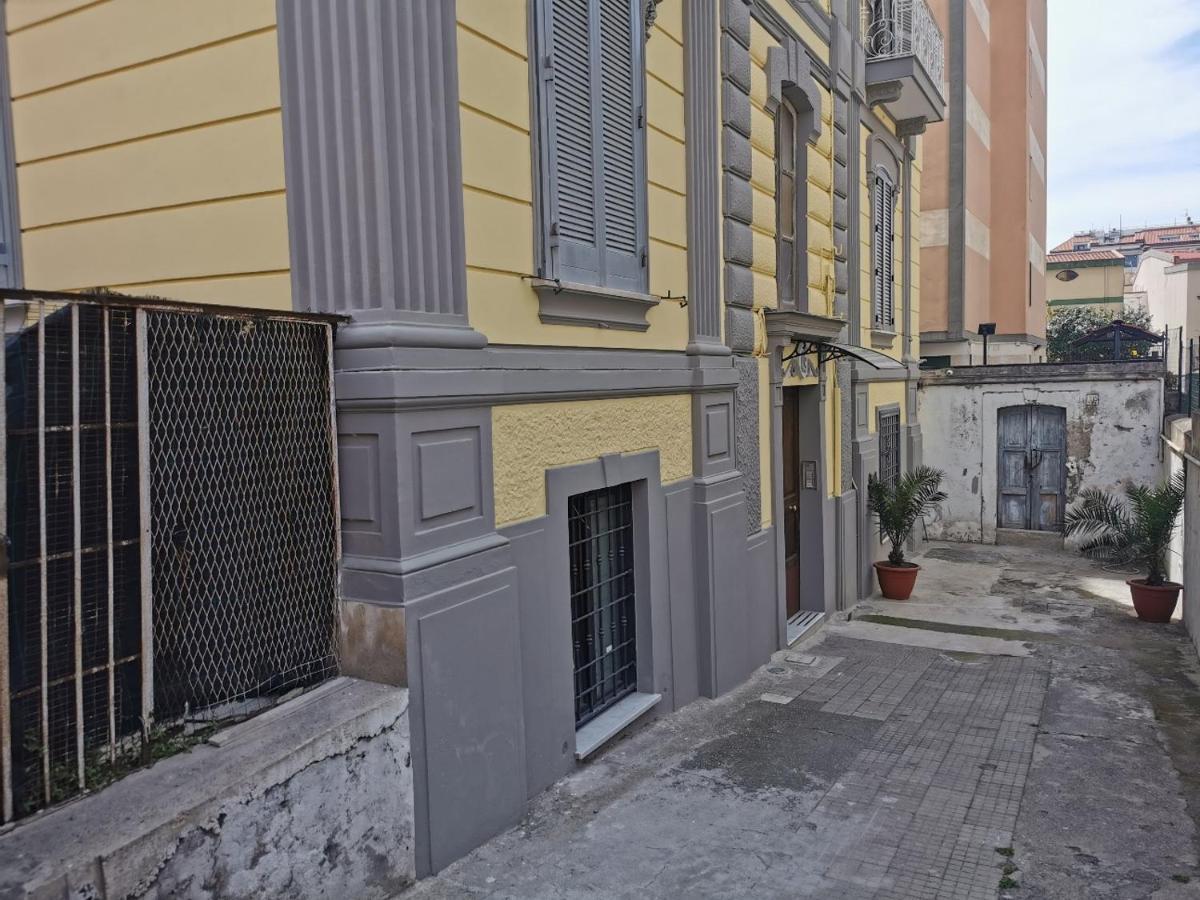 Le Stanze Di Eli E Gio Bed & Breakfast Castellammare di Stabia Exterior foto